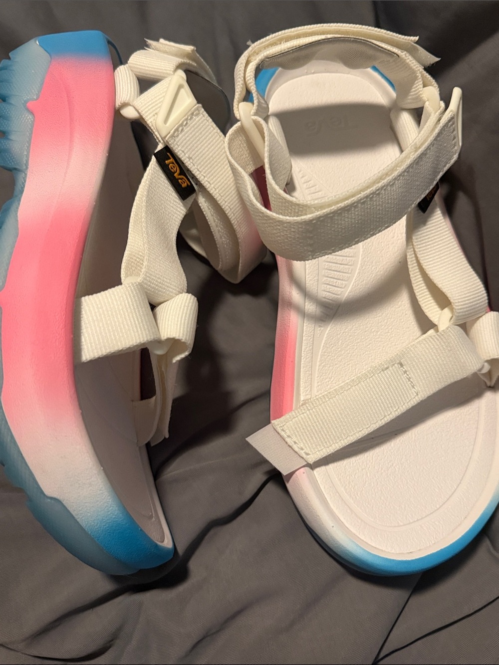 Teva All Gender Hurricane Ampsole Brite White Pastel